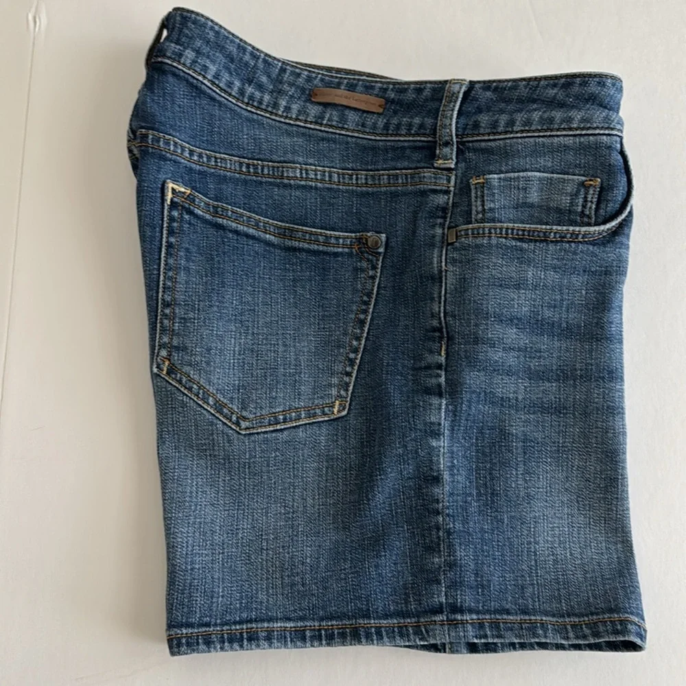 Anthropologie Denim Jean Shorts in Medium Blue - Picture 12 of 14